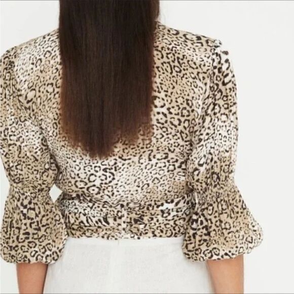 Faithfull The Brand
Bisset Leopard Print Wrap Top Blouse Size 6 - Picture 5 of 9